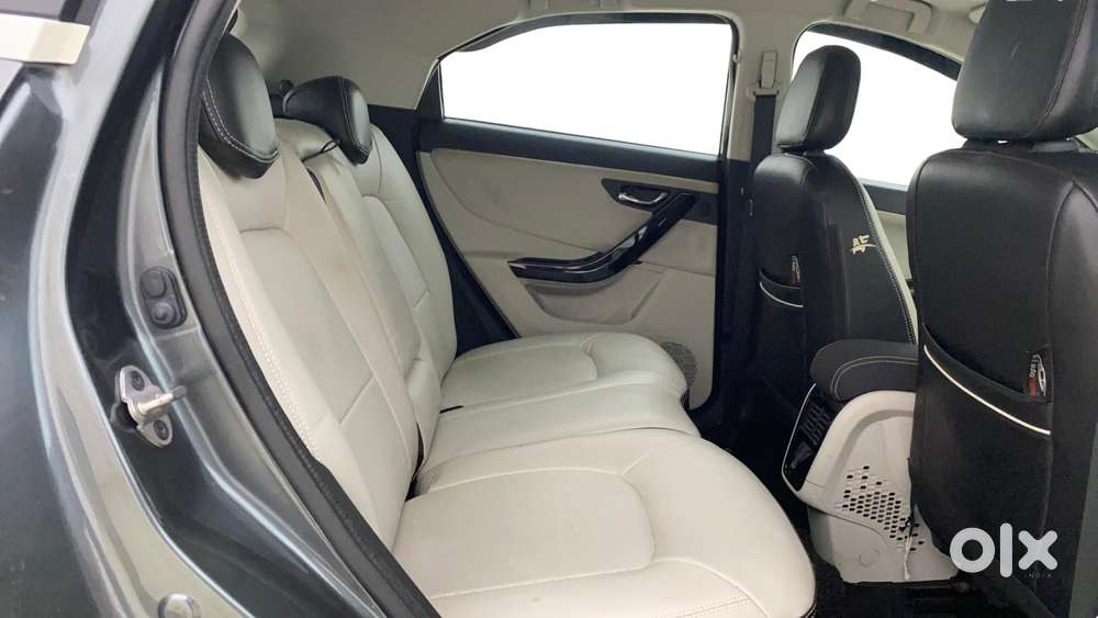 Tata Nexon 1.2 Revotron Xz Plus (s), 2023, Petrol
