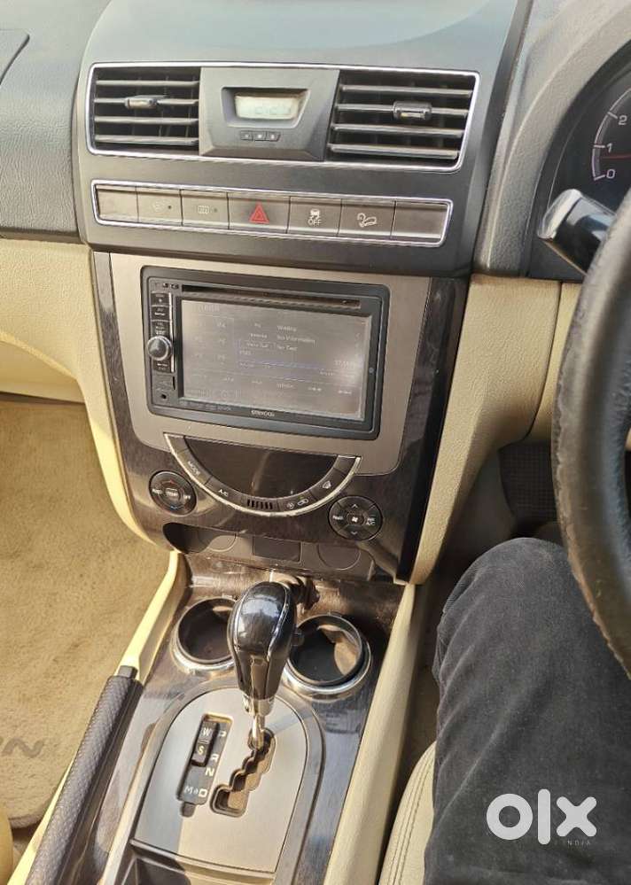 Mahindra Rexton, 2013, Diesel