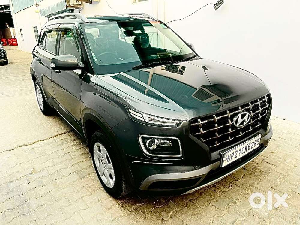 Hyundai Venue Petrol 2021