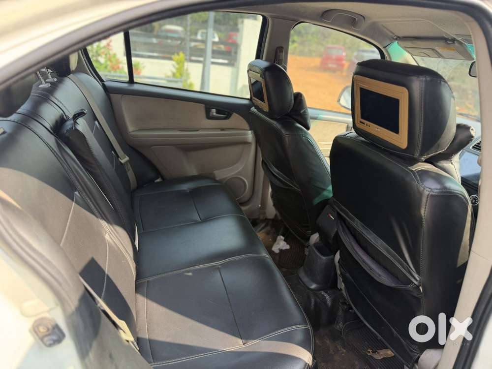 Maruti Suzuki Sx4 Zxi Mt Bsiv, 2009, Petrol