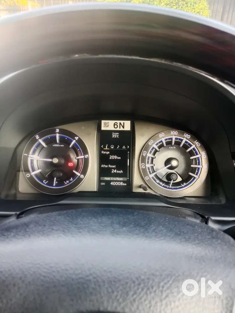Toyota Innova Crysta 2019