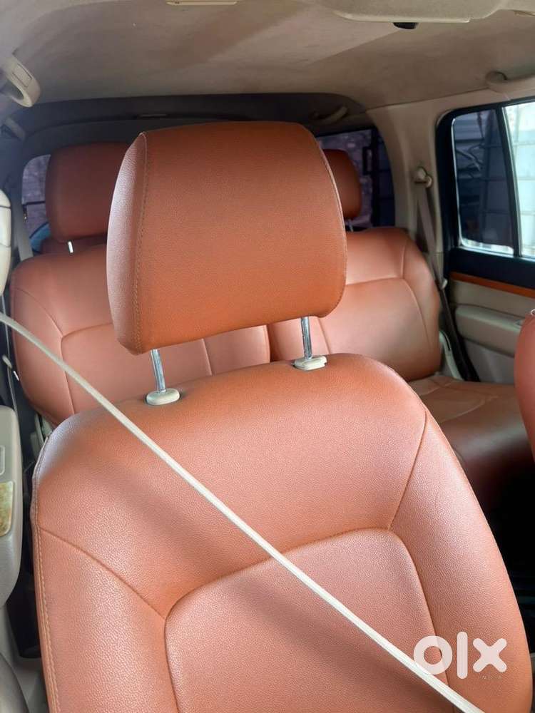 Ford Endeavour 2011 Diesel Well Maintained