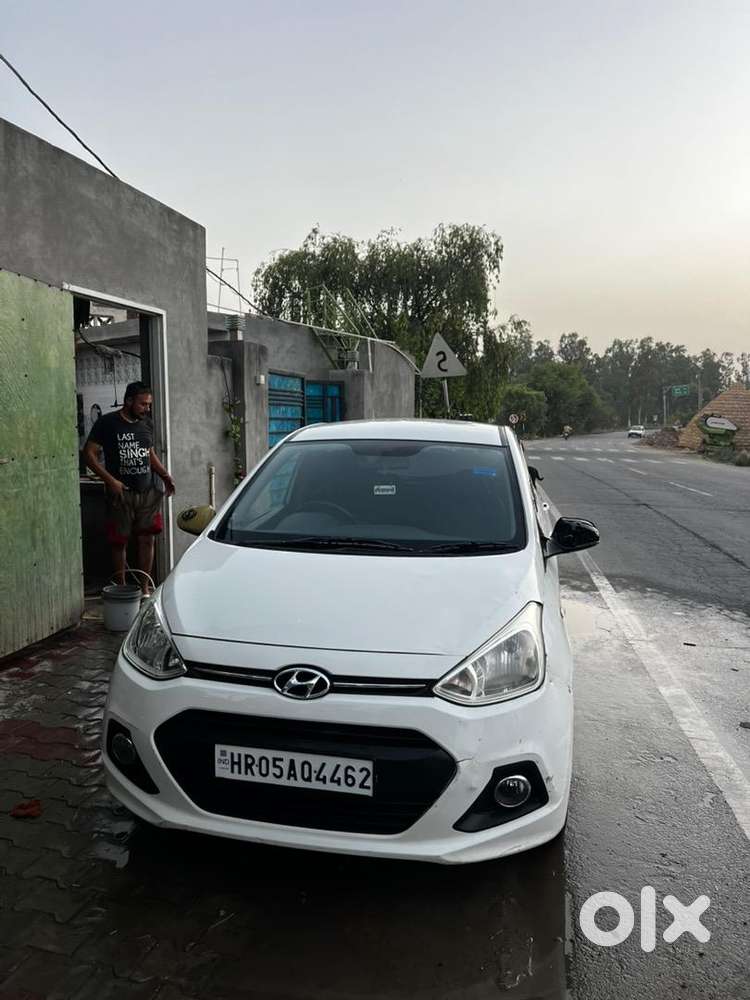 Hyundai 2016 Manual Petrol Car