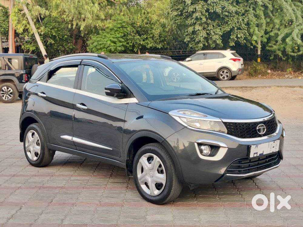 Tata Nexon 1.2 Revotron Xt, 2019, Petrol
