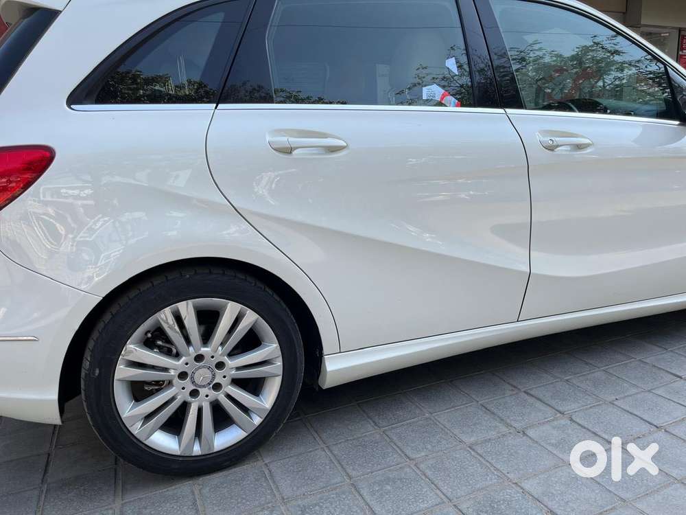 Mercedes-benz B Class 180 Sportz Petrol, 2013