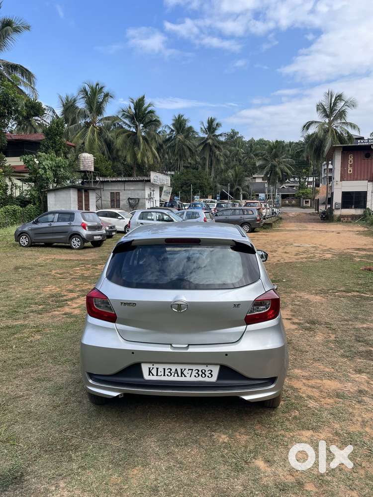 Tata Tiago Xe, 2017, Petrol