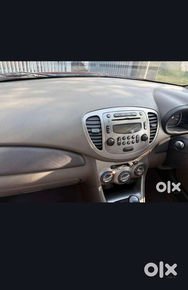 Hyundai I10 Sportz Petrol 2013