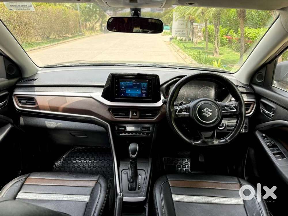 Maruti Suzuki Brezza 1.5 Zxi At Smart Hybrid, 2023, Petrol