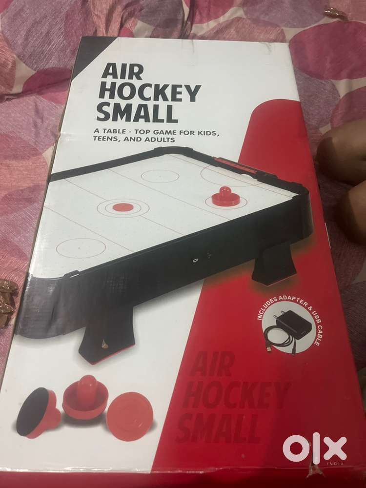 Air hockey