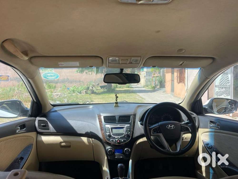 Hyundai Verna Top Model