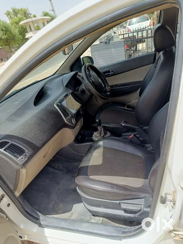 I20 Megna Petrol