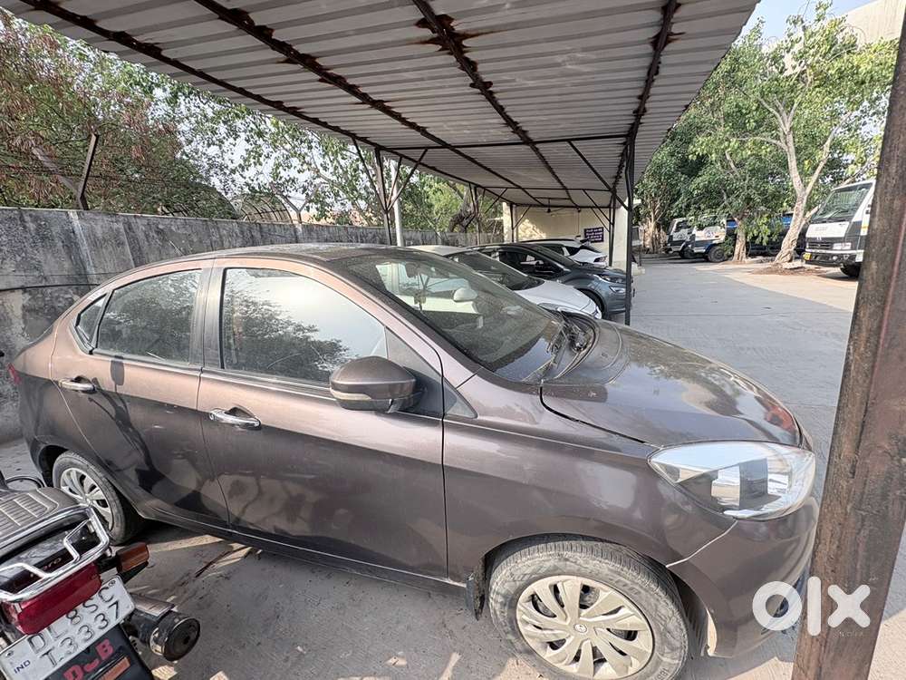 Tata Tigor Petrol 2018