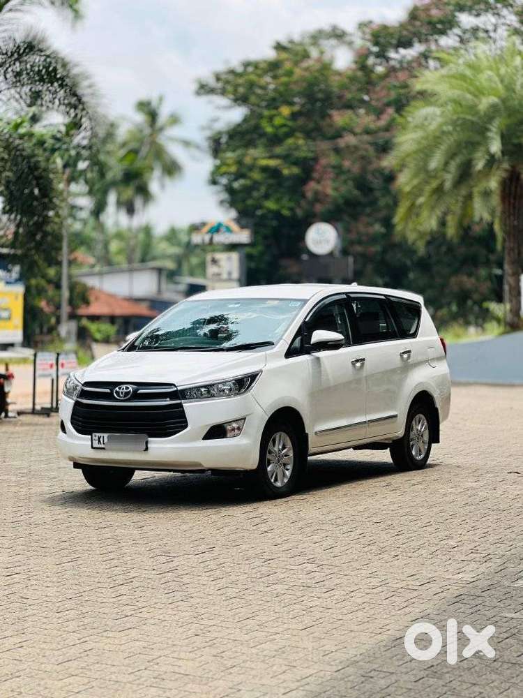 Toyota Innova Crysta [2020-ongoing] 2.4 Gx 7 Str, 2019, Diesel