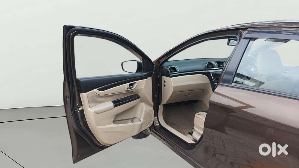 Maruti Suzuki Ciaz Zxi Plus, 2015, Petrol