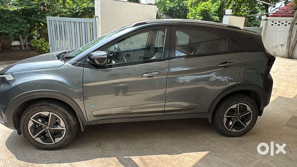 Tata Nexon Ev Empowered Plus A 45 Dark Edition, 2023, Electric