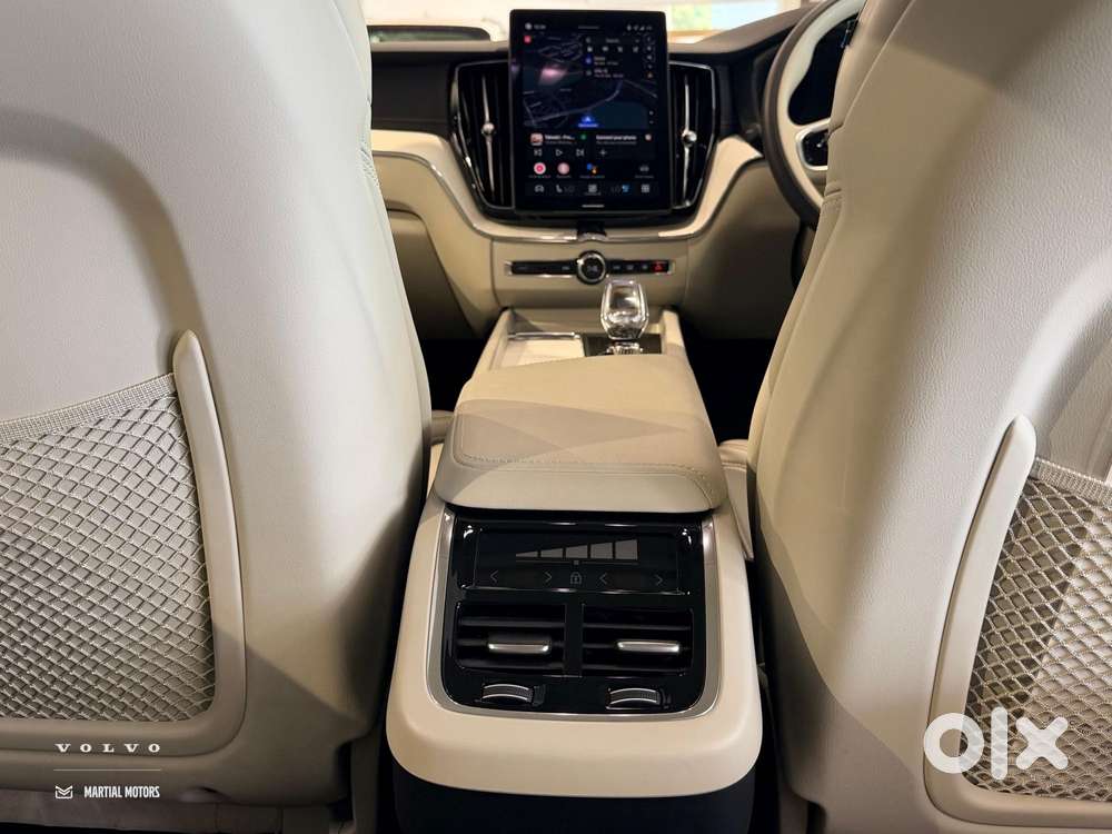 Volvo Xc60 2.0 B5 Ultimate, 2026, Petrol