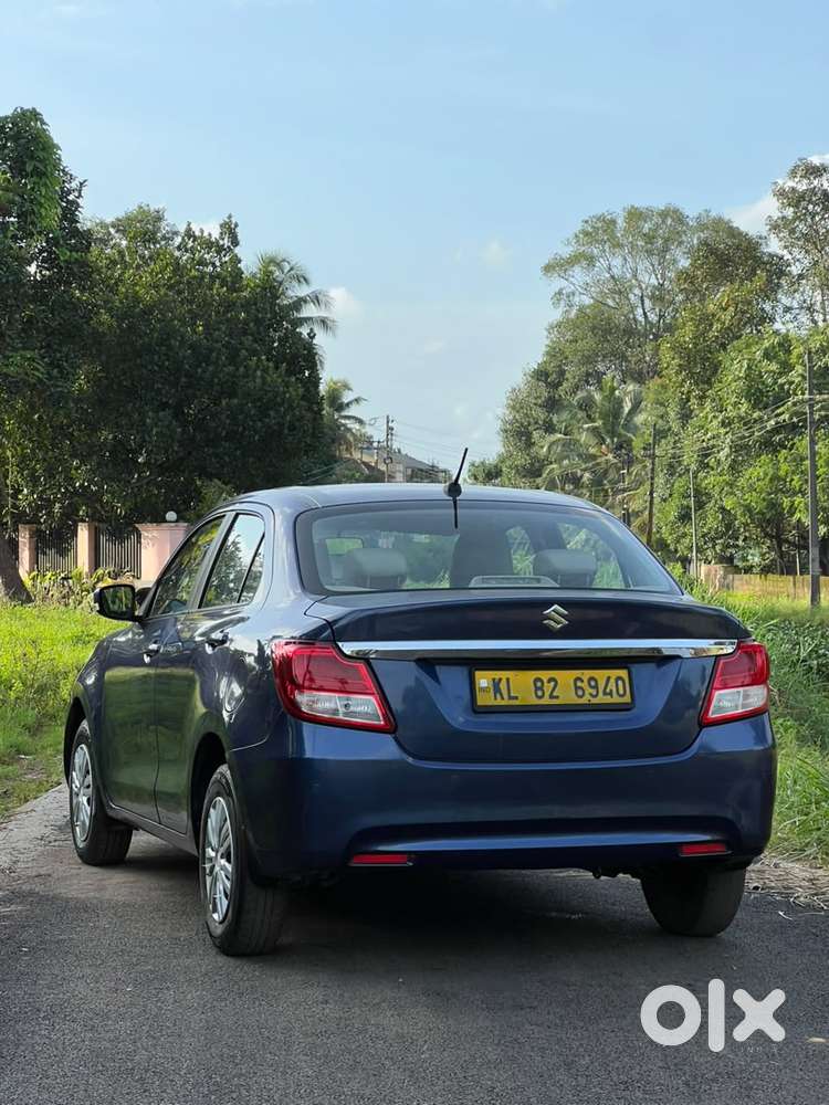 Maruti Suzuki Swift Dzire, 2022, Petrol