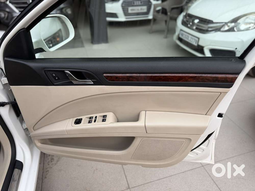 Skoda Superb Elegance 2.0 Tdi Cr At, 2012, Diesel