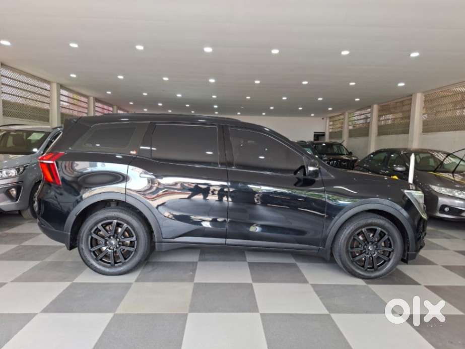 Mahindra Xuv700 2.2 Ax 7 Diesel At Str, 2024, Diesel