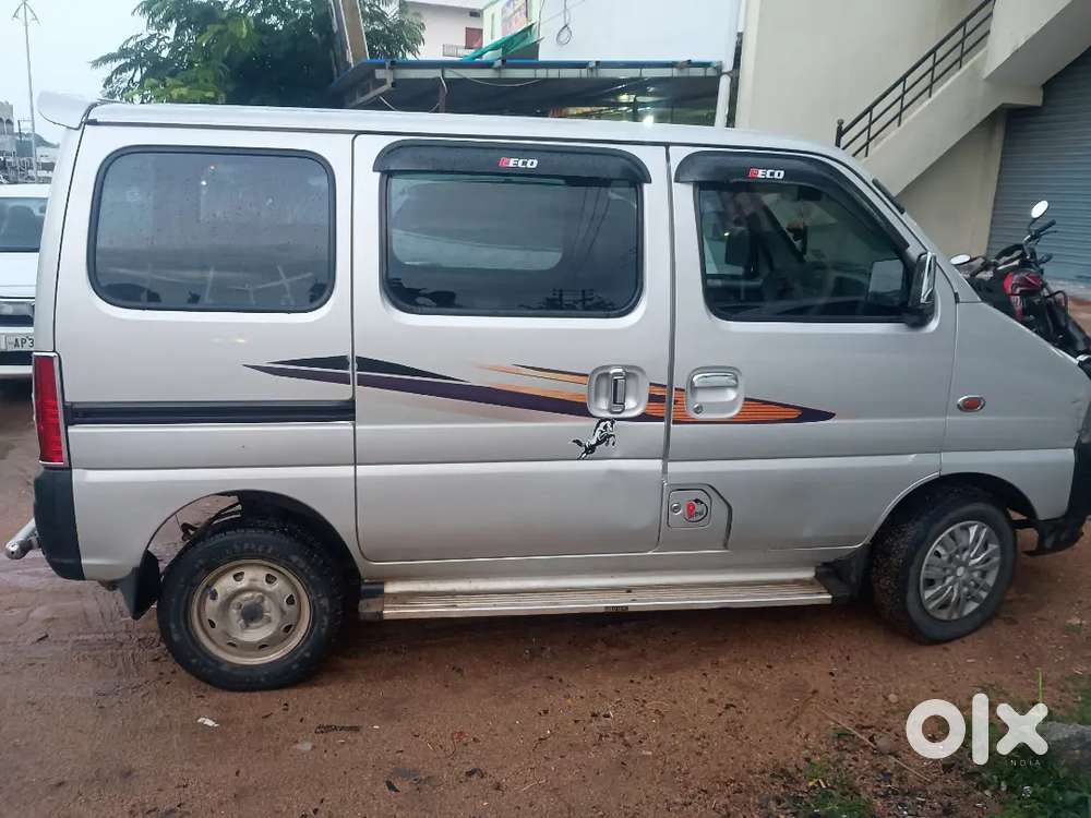 2017 Maruti Suzuki Eeco 7 Seater Manual
