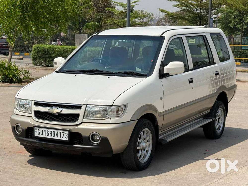 Chevrolet Tavera Lt 9 Seater, 2012, Diesel