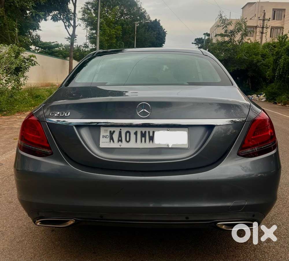 Mercedes-Benz C-Class 2021