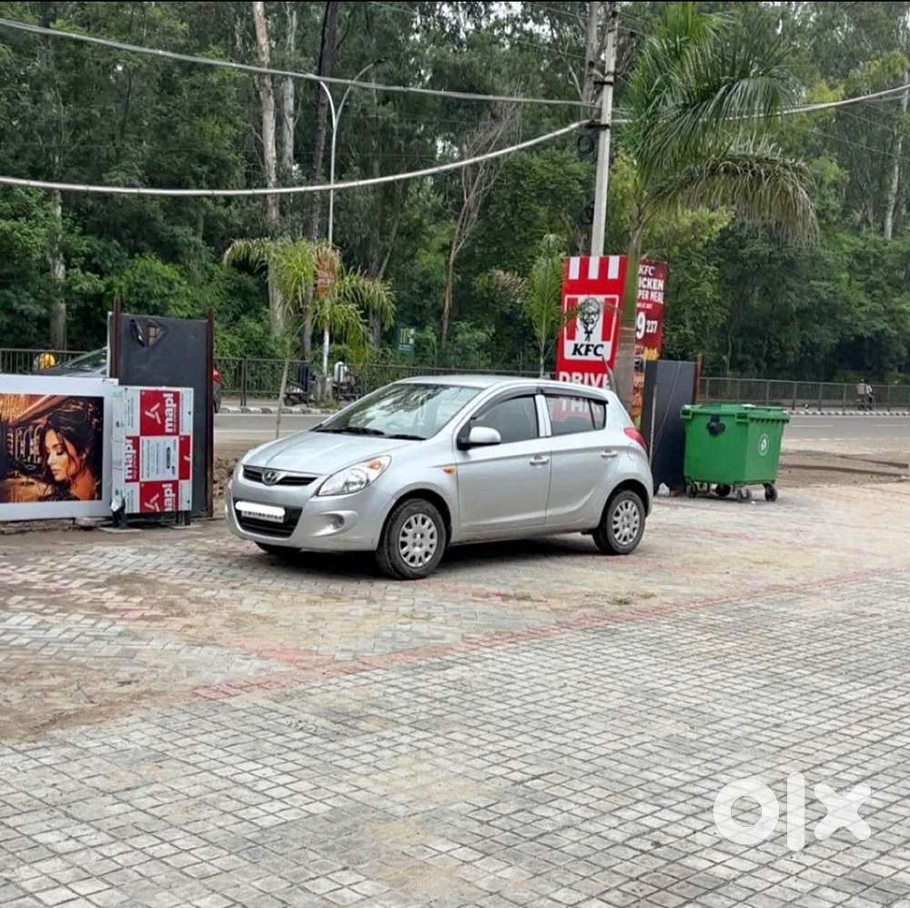 Hyundai I20 Petrol Manual 2010