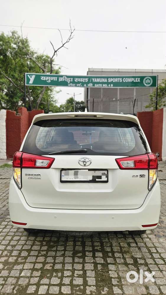 Toyota Innova Crysta 2.8 Zx At, 2016, Diesel