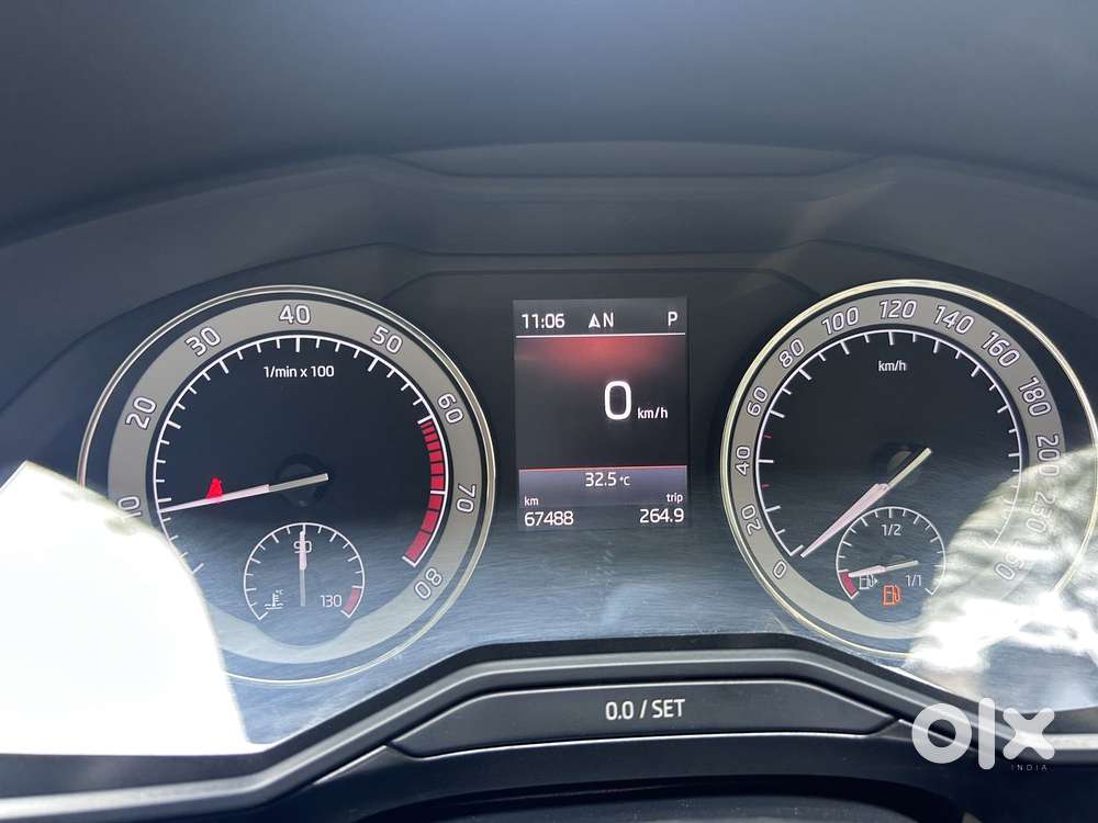 Skoda Superb Lk 1.8 Tsi At, 2017, Petrol