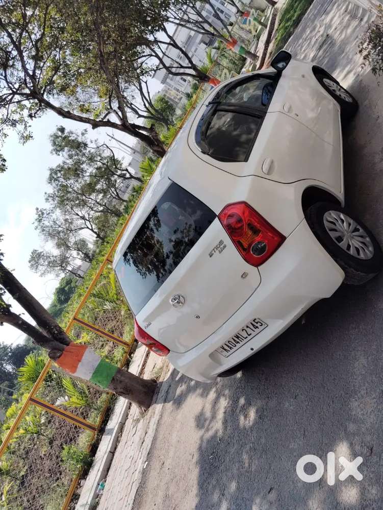 Toyota Etios Liva 2012 Km Driven Car