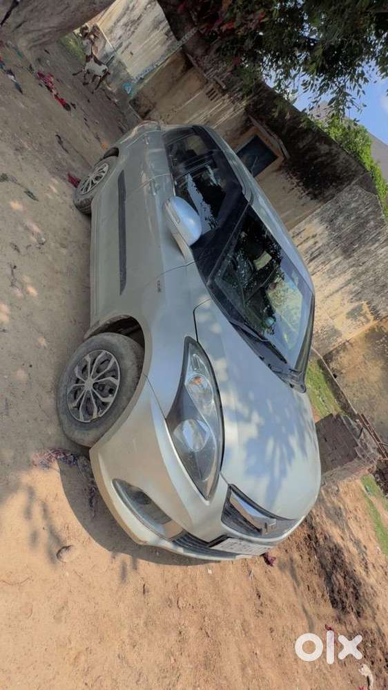 Maruti Suzuki Swift Dzire 2015 Diesel Well Maintained