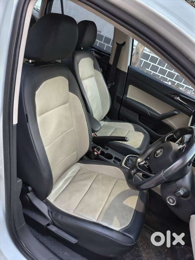 Skoda Slavia 1.0 Tsi Style At, 2022, Petrol