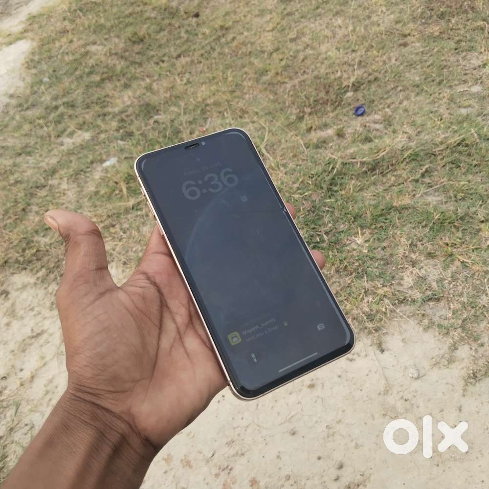 iPhone xs max (256) convert 15 pro - Mobile Phones in undefined