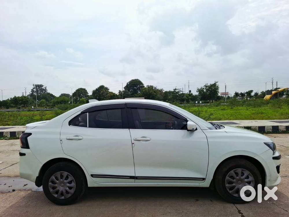 Maruti Suzuki Swift Dzire 1.3 Vxi, 2025, Cng & Hybrids