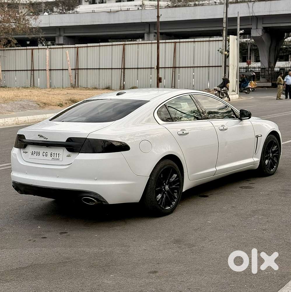 Jaguar Xf 2011 Diesel 82000 Km Driven
