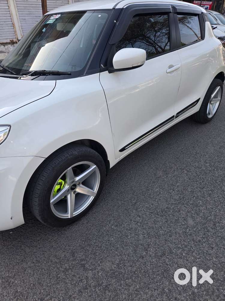 Maruti Suzuki Swift 2018 Amt Vxi, 2022