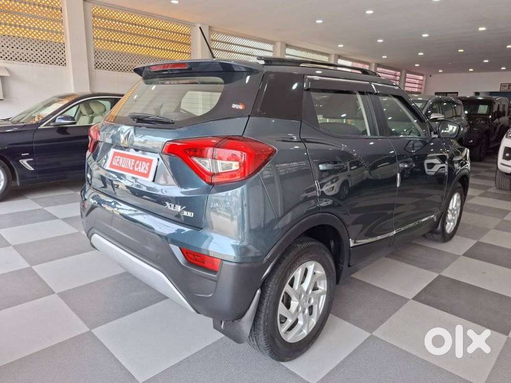 Mahindra Xuv300 W8, 2022, Petrol