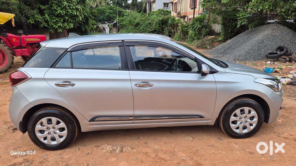 Hyundai I20 1.2 Sportz (o), 2018, Petrol