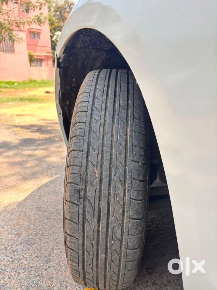 Maruti Suzuki Dzire 2012