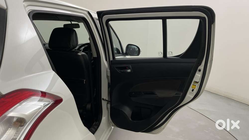 Maruti Suzuki Swift Vvt Vxi, 2016, Petrol