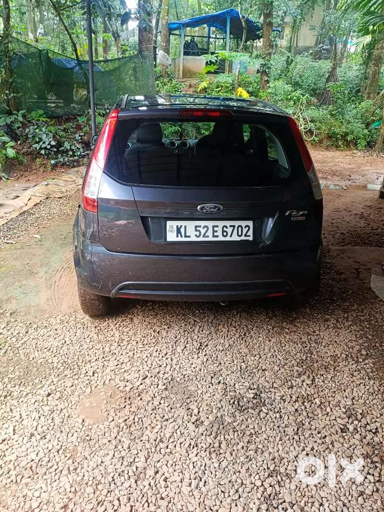 Ford Figo 1.2 Trend Petrol 2013