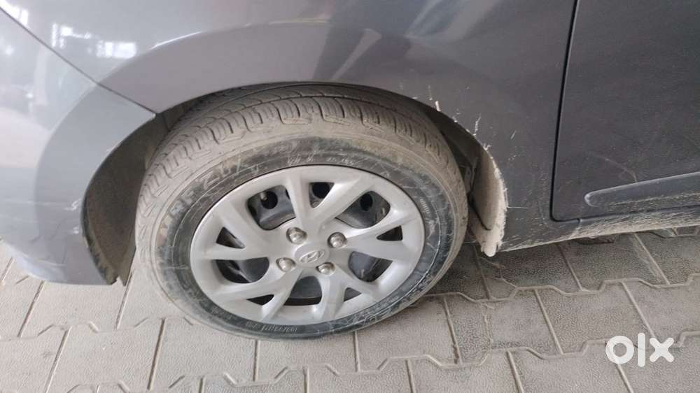 Hyundai Grand I10 2017 Car