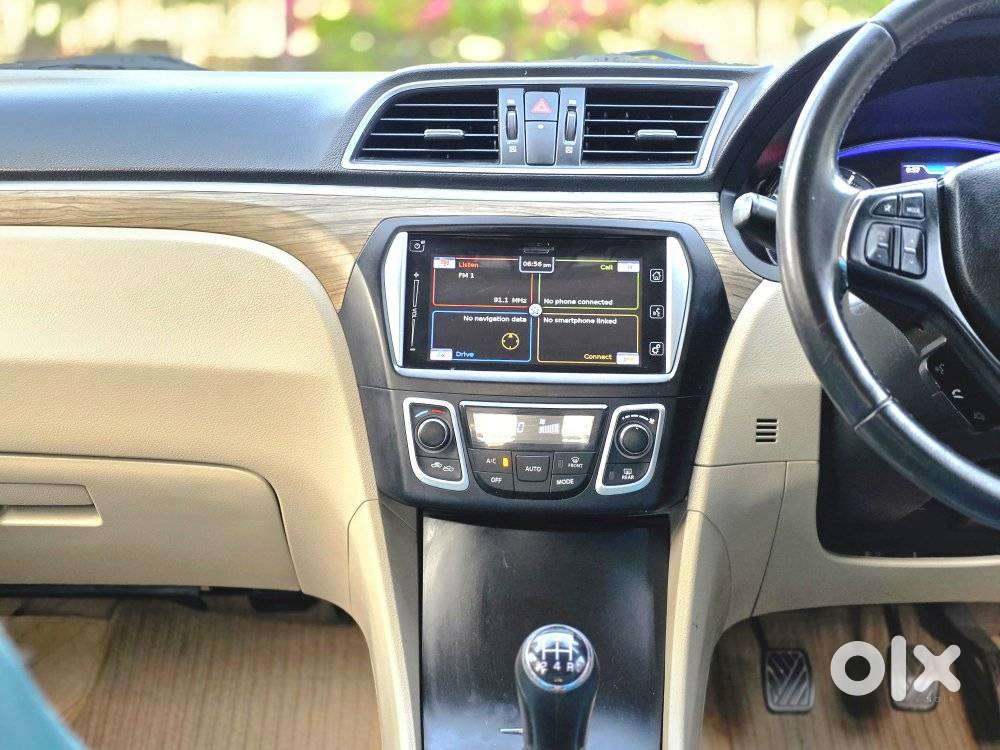 Maruti Suzuki Ciaz 1.5 Alpha Shvs Petrol, 2020, Petrol