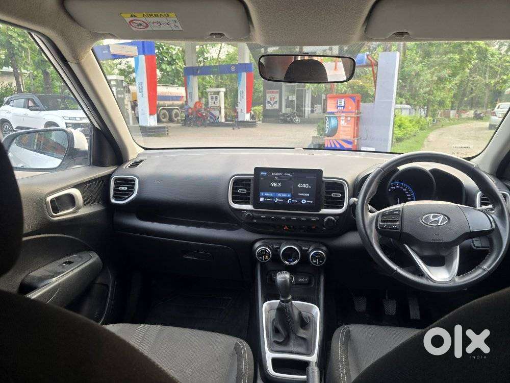 Hyundai Venue 1.2 S Plus, 2022, Petrol