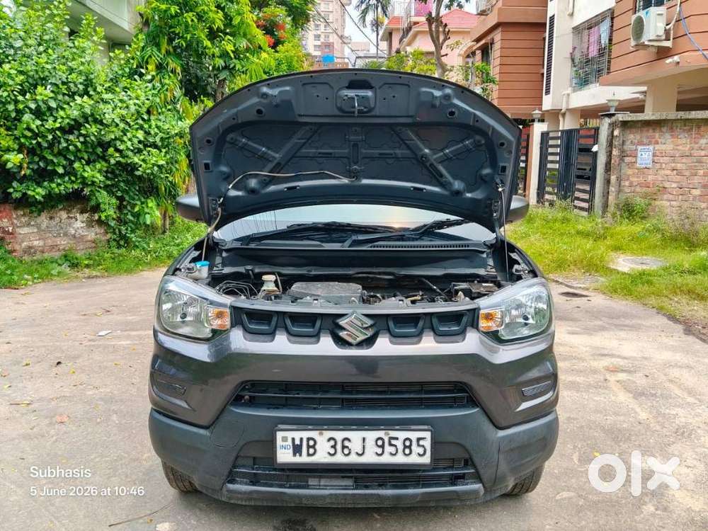 Maruti Suzuki S-presso Vxi, 2022, Petrol
