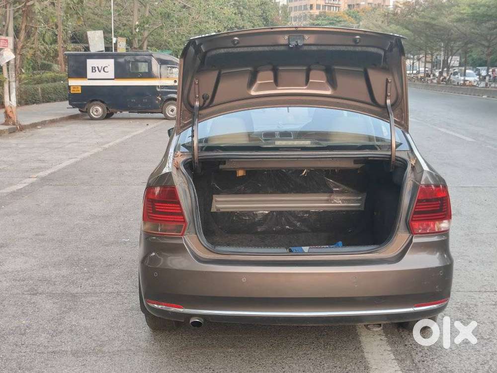 Volkswagen Vento 1.2 Tsi Highline Plus At, 2016, Petrol
