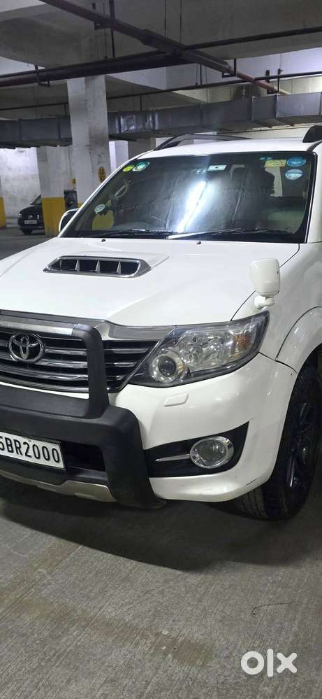 Toyota Fortuner 2016 Diesel 156000 Km Driven
