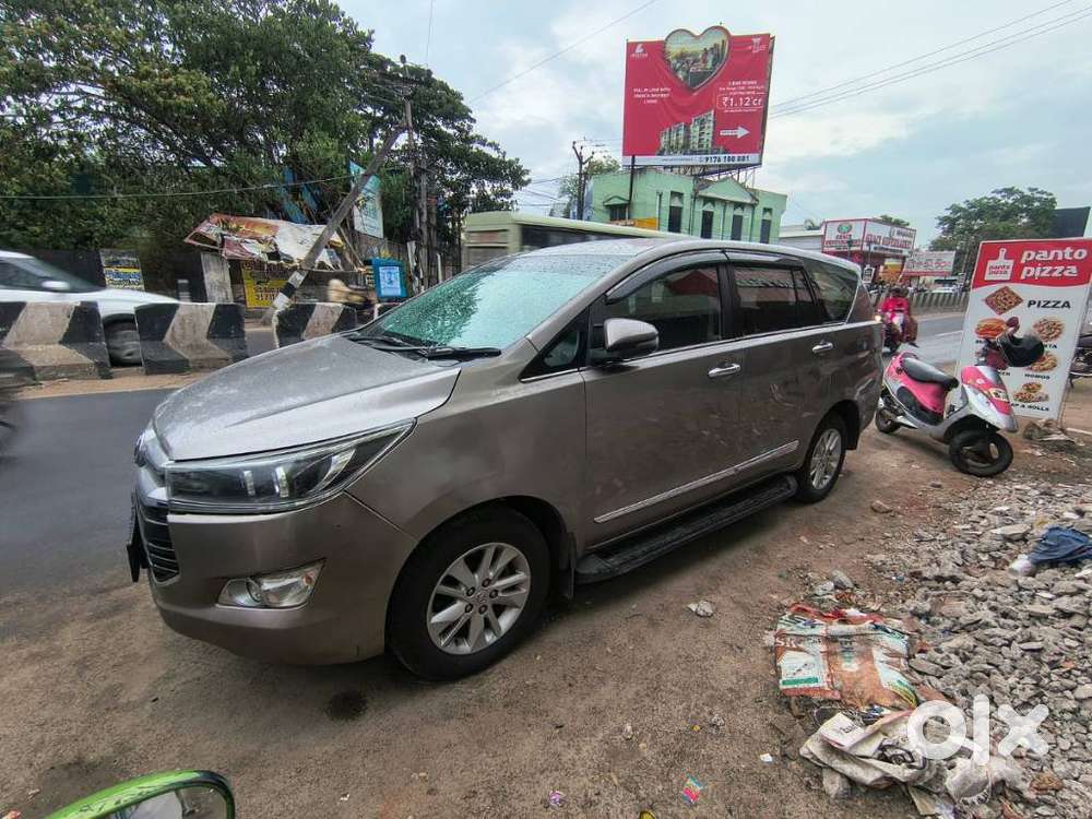 Toyota Innova Crysta [2020-ongoing] 2.4 Vx 8 Str, 2020