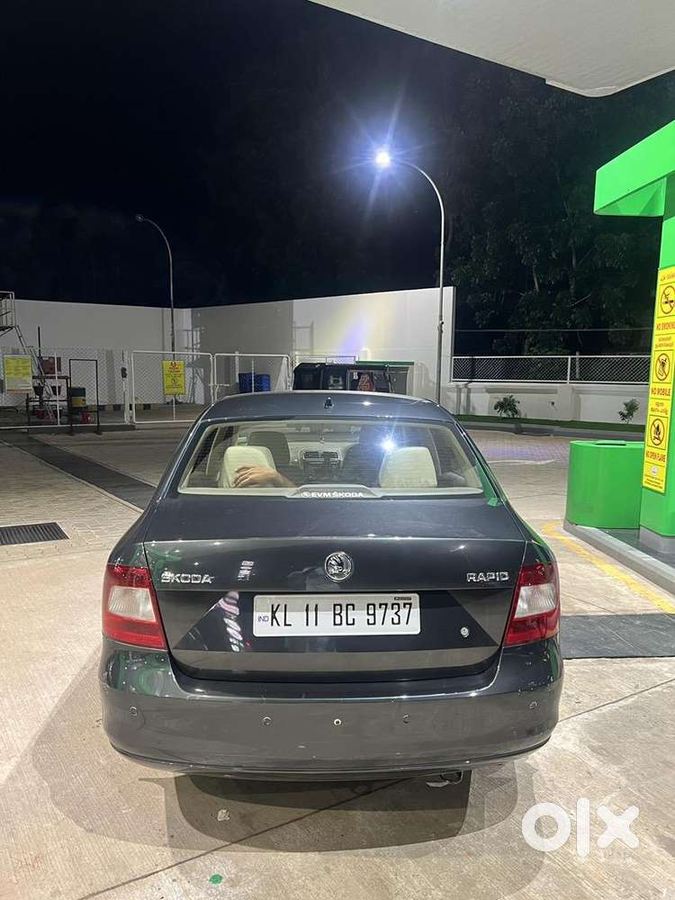 Skoda Superb Petrol 2016