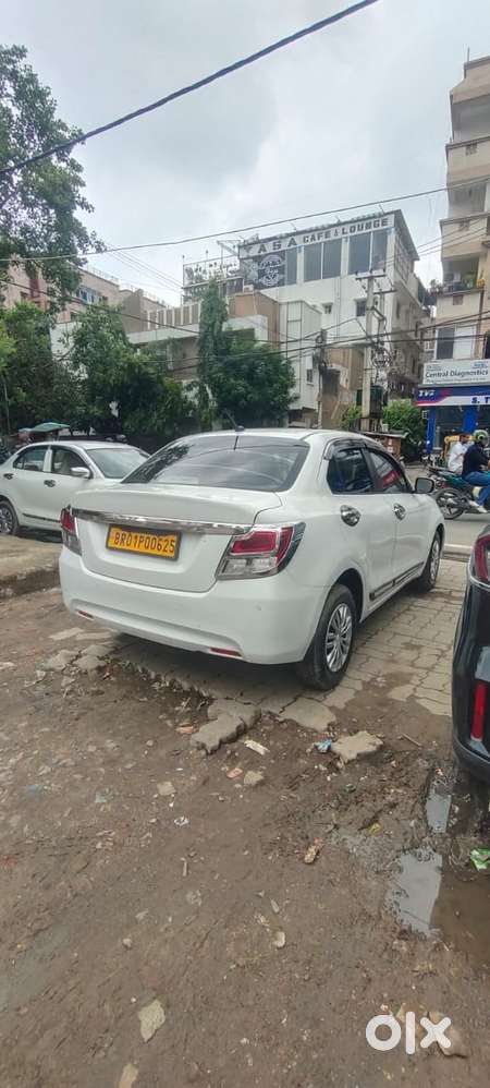Maruti Suzuki Dzire 1.2 Vxi, 2023, Petrol